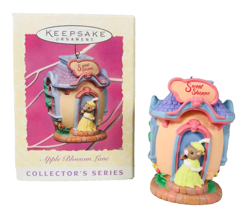 Пасхальное яйцо-домик, Магазин сладостей, 95 г.